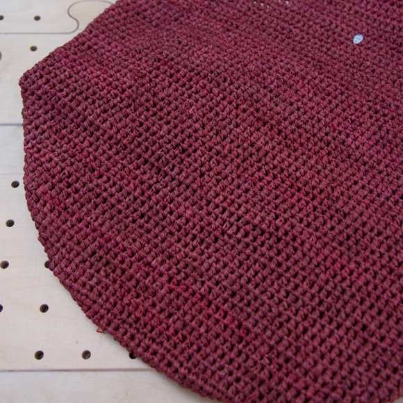 Helen Kaminski 100% Raffia Burgundy Large Woven Tote Bag Made In Madagascar - Picture 3 of 14